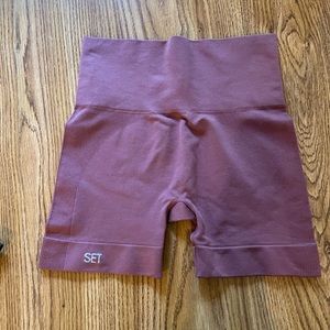 set active shorts “canyon”